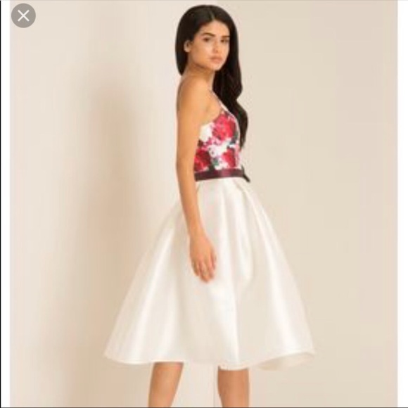 Chi Chi London UK10 Dress /US 8 - Picture 2 of 4